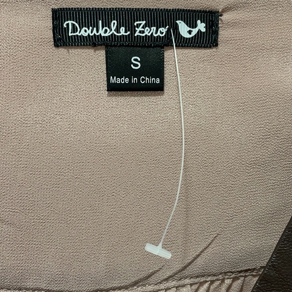 Double Zero Brand Blouse 🤎 - Picture 2 of 5
